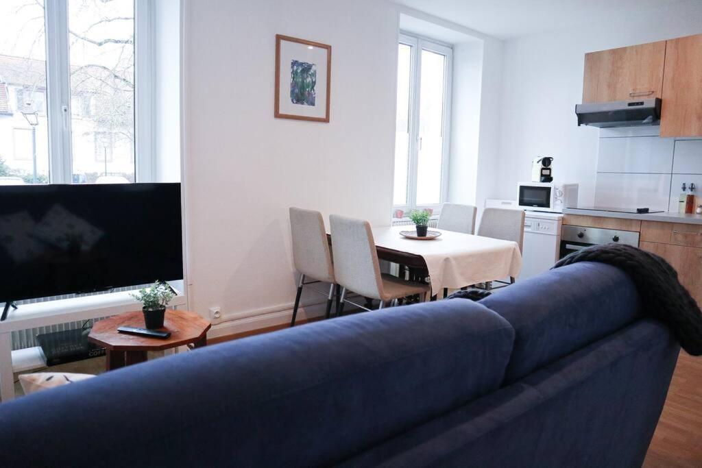 Entier, Proche Tram-train Et Commodites, Parking Gratuit Mulhouse
