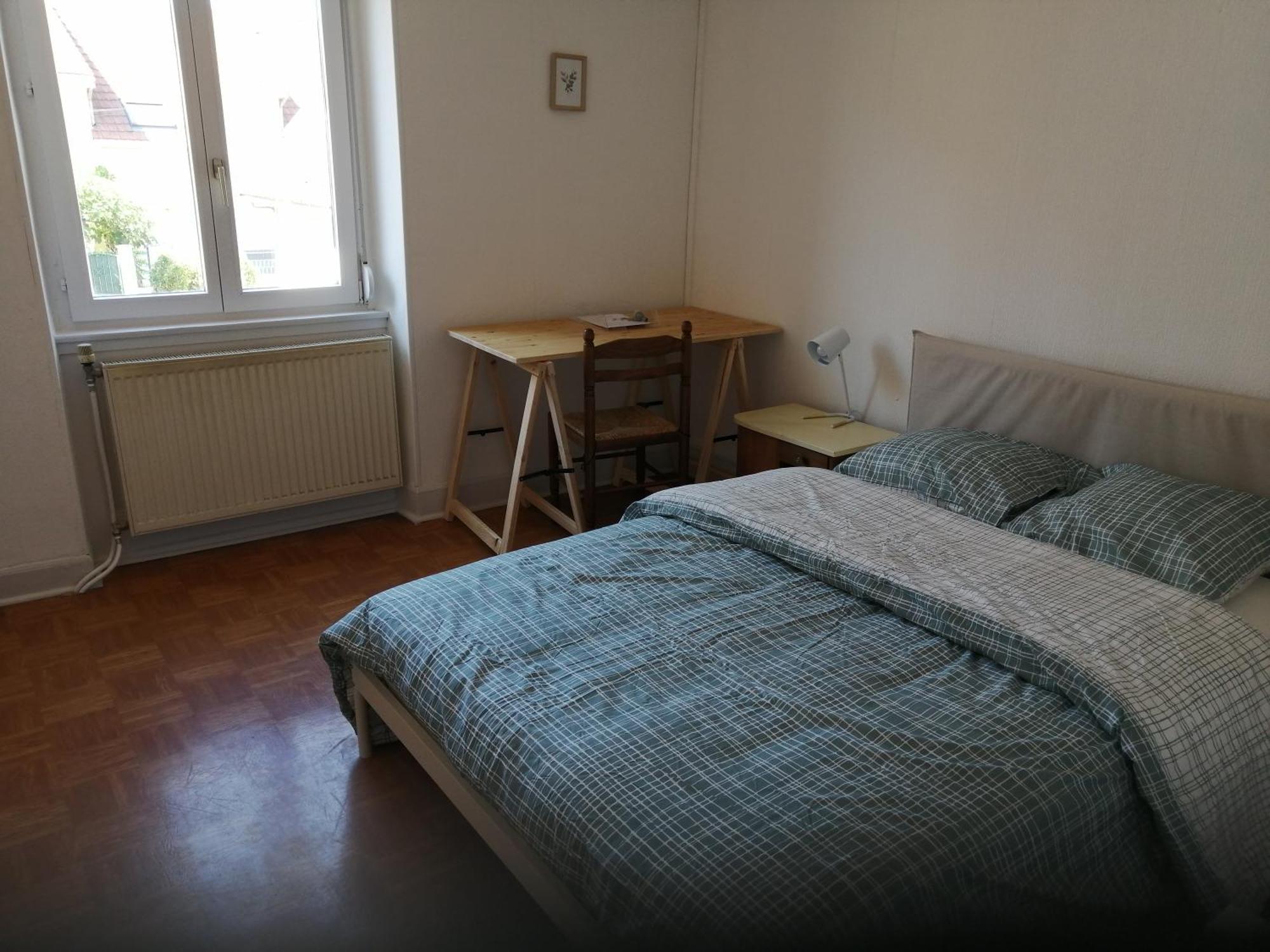 Entier, Proche Tram-train Et Commodites, Parking Gratuit * Mulhouse